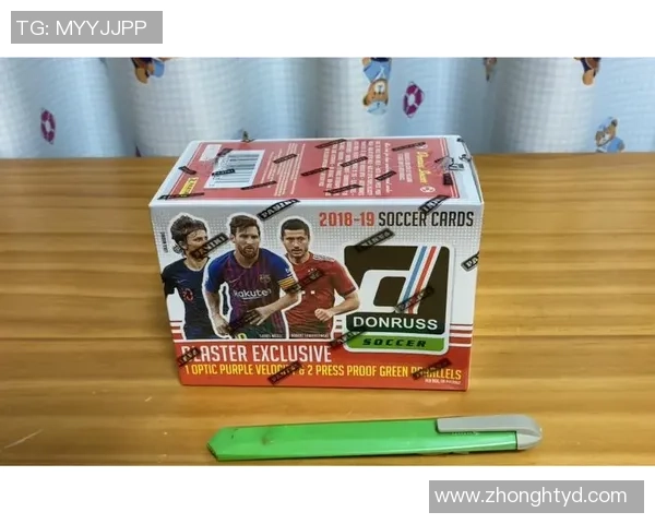帕尼尼限量版球星卡足球大铁盒珍藏版开箱体验与深度评测 帕尼尼限量版球星卡足球大铁盒珍藏版开箱体验与深度评测